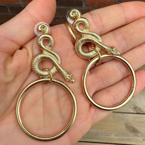 Serpenti Gold Snake Hoop Earrings - Picture 5 of 9